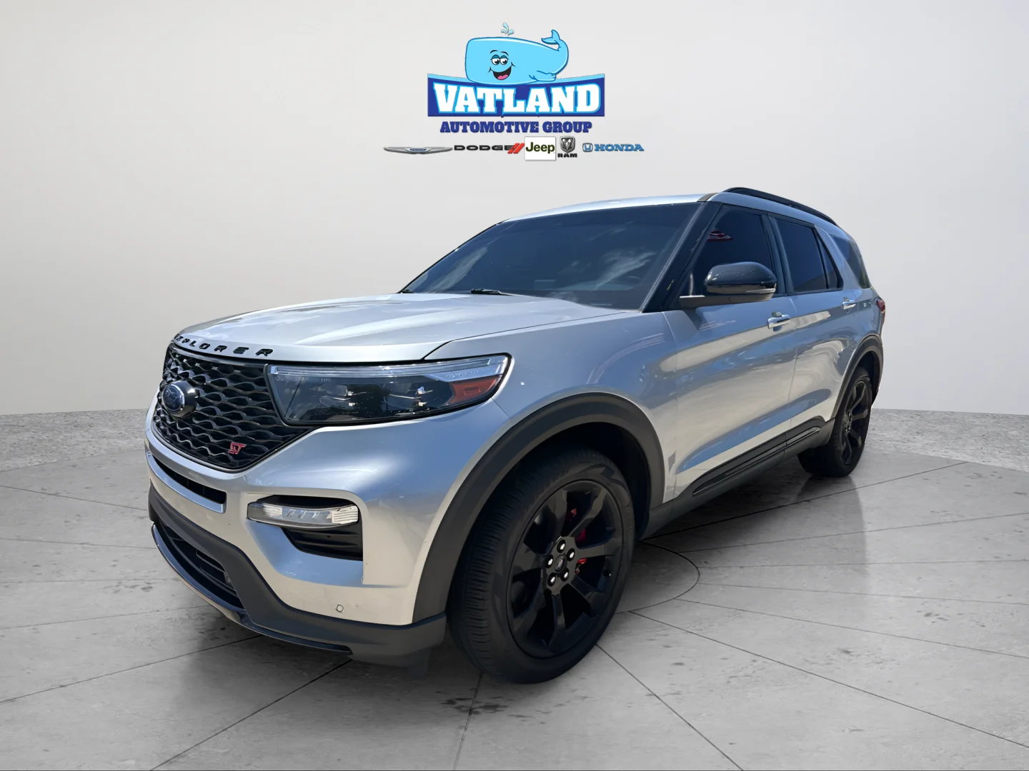 Used 2024 Silver Metallic Ford ST image 9