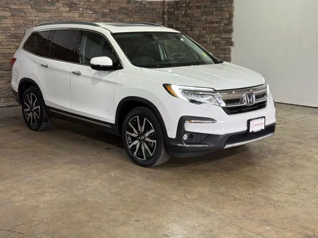 Used 2021 Platinum White Pearl Honda Touring image 3