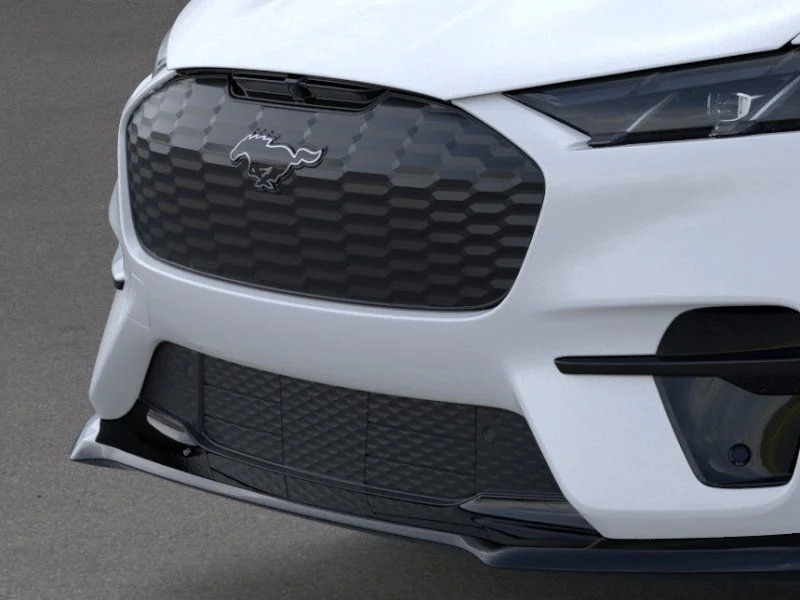 New 2026 Star White Metallic Tri-coat Ford Premium image 17