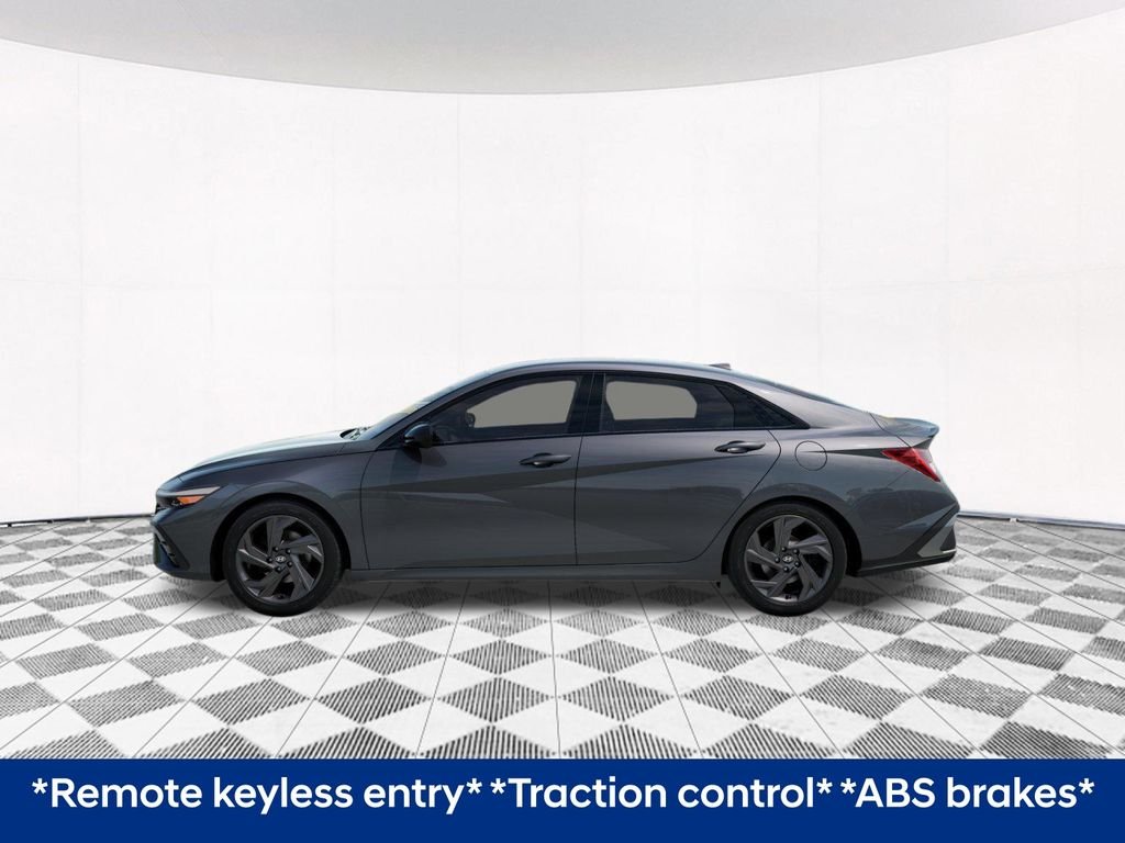 New 2026 Gray Hyundai SEL Sport image 5