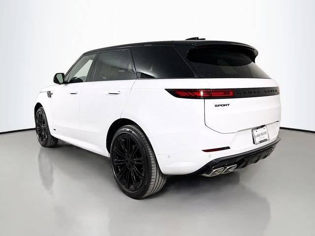 New 2026 Fuji White Land Rover Dynamic SE image 7