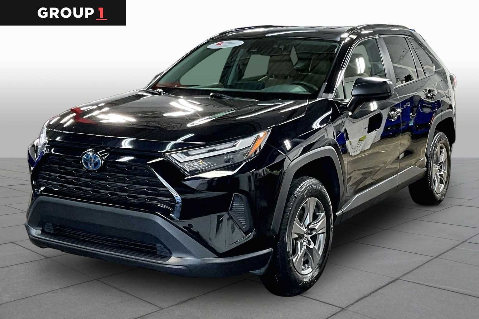 2024 Toyota RAV4 Hybrid LE