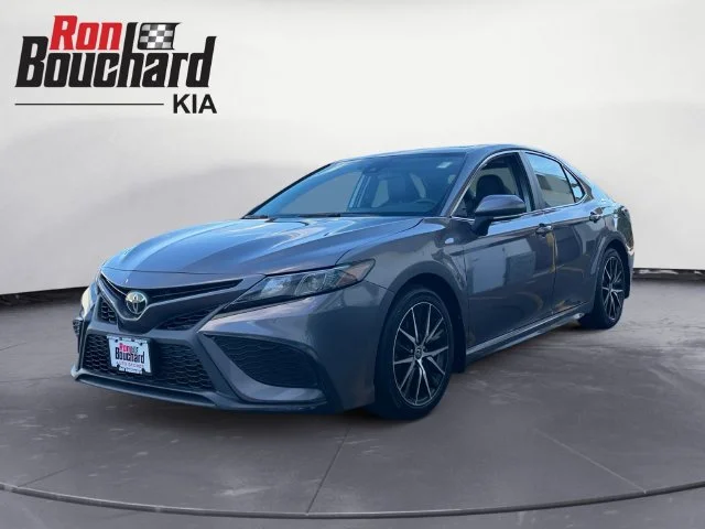 Used 2023 Gray Toyota SE image 5