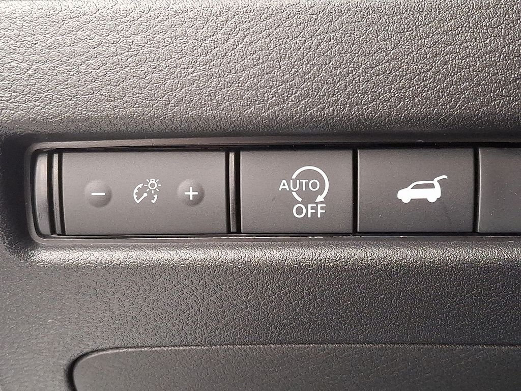 2026 Nissan Rogue — photo 18
