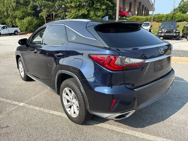 Used 2016  Lexus 350 image 3