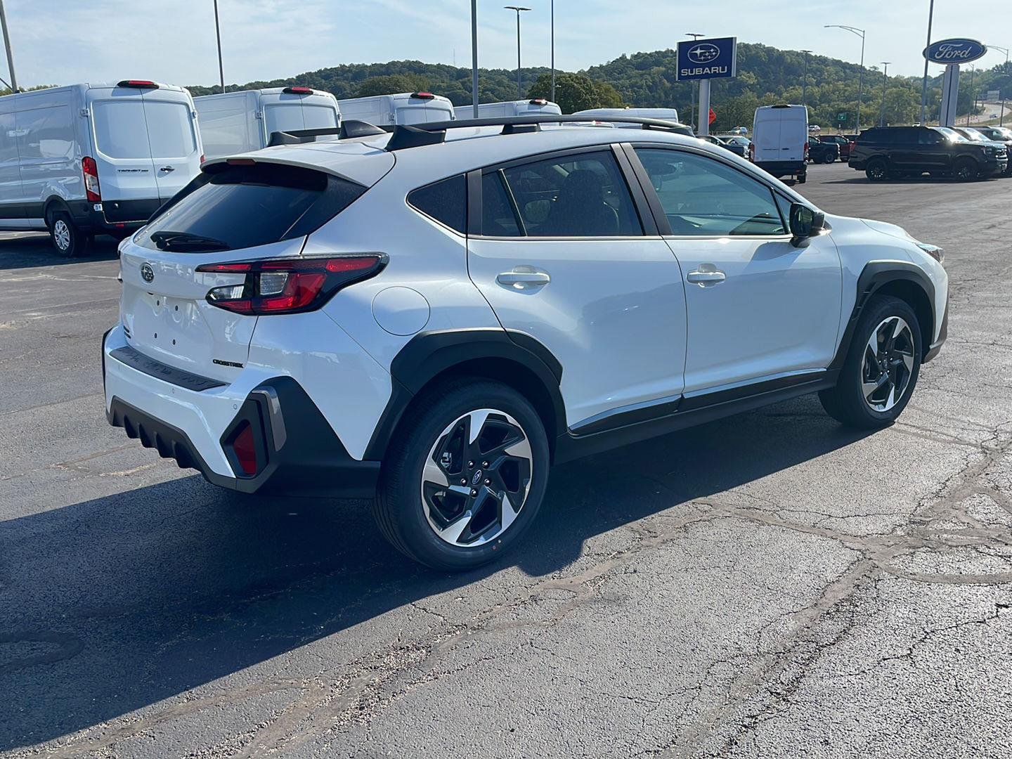 New 2026 CRYSTAL WHITE PEARL Subaru Limited image 5