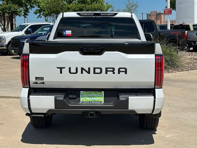 New 2026 Wind Chill Pearl <sup>1</sup> Toyota  Platinum image 4