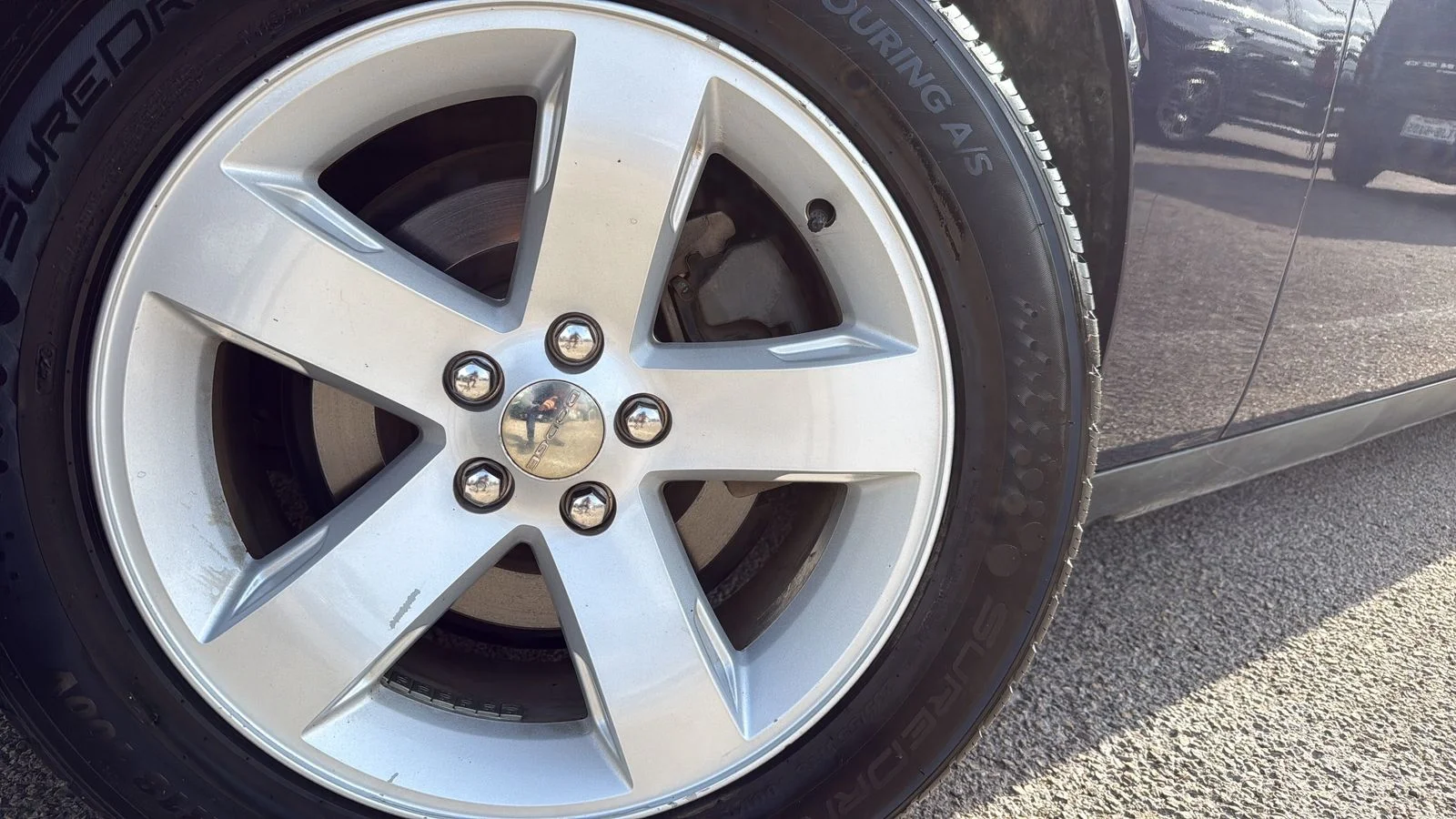 Used 2014 Blue Dodge SXT image 27