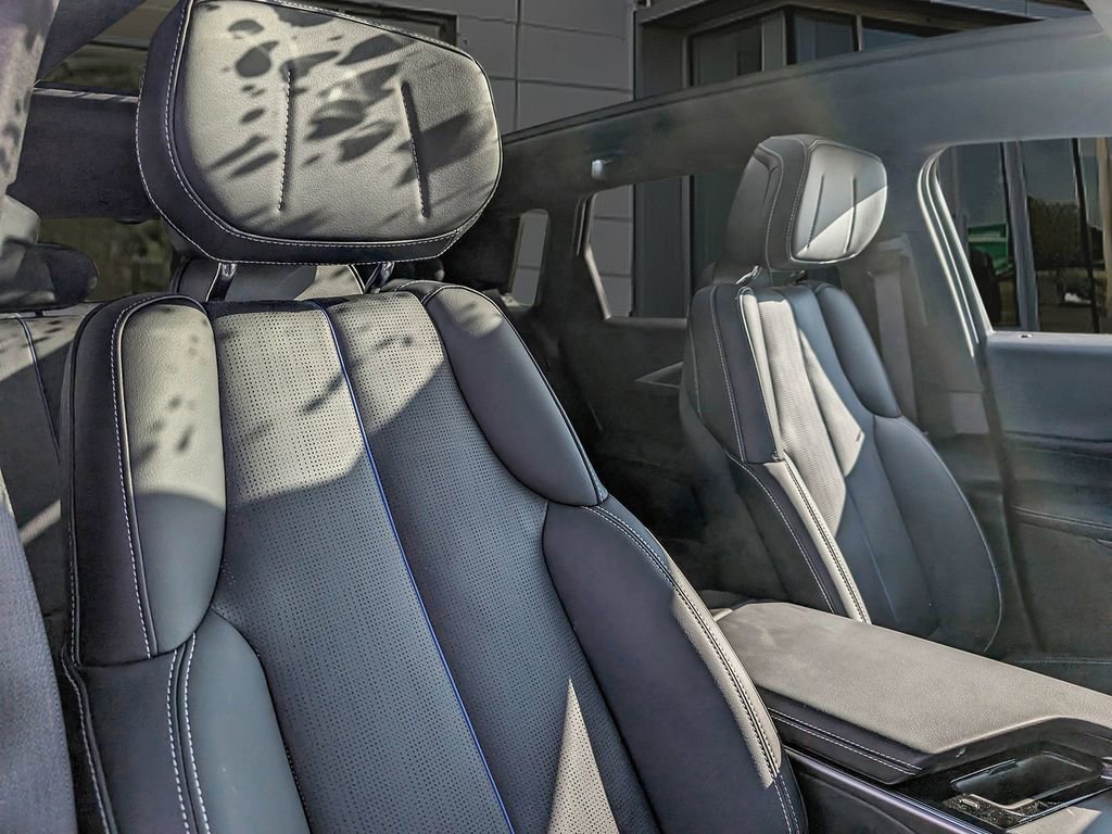2025 Cadillac LYRIQ Sport 1 - Photo 14
