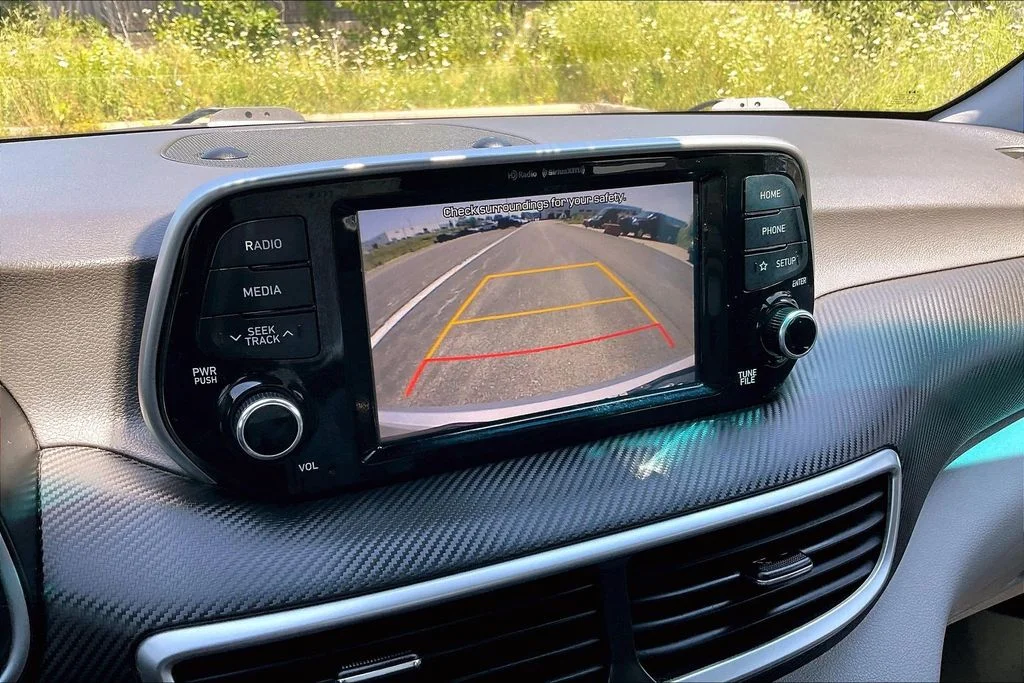 Used 2020 Silver Hyundai Value image 21