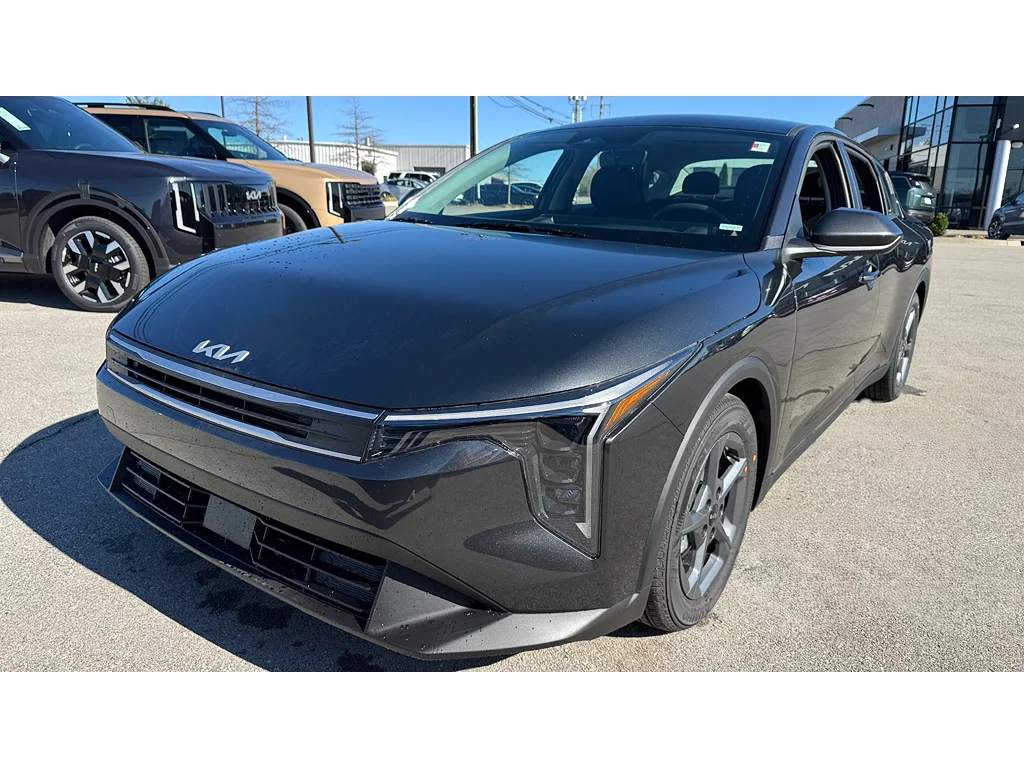 New 2026 Gry Kia LXS image 28