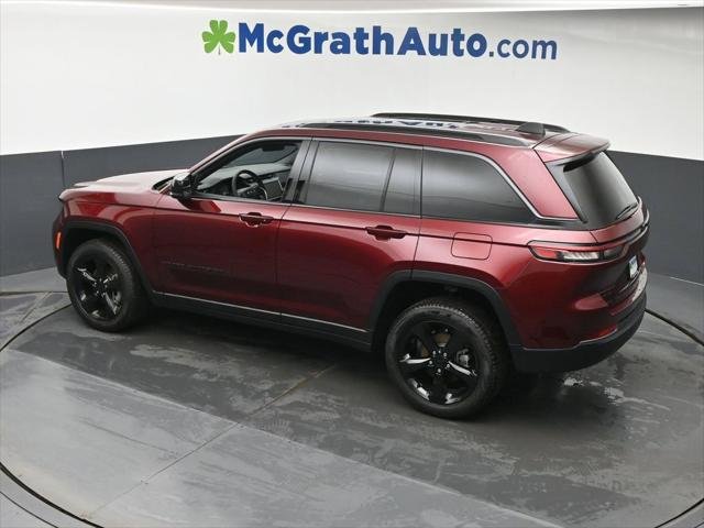 New 2026 Velvet Red Pearl-Coat Exterior Paint Jeep Limited image 25