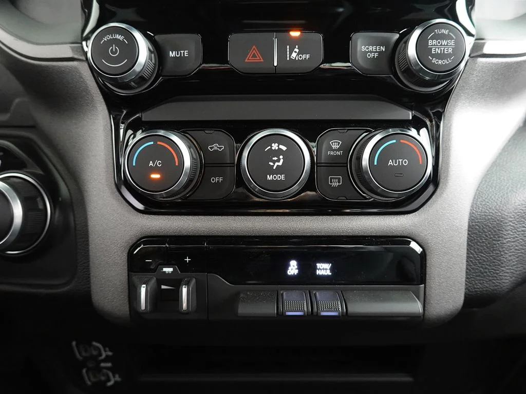 2024 RAM 3500 Tradesman - Photo 22