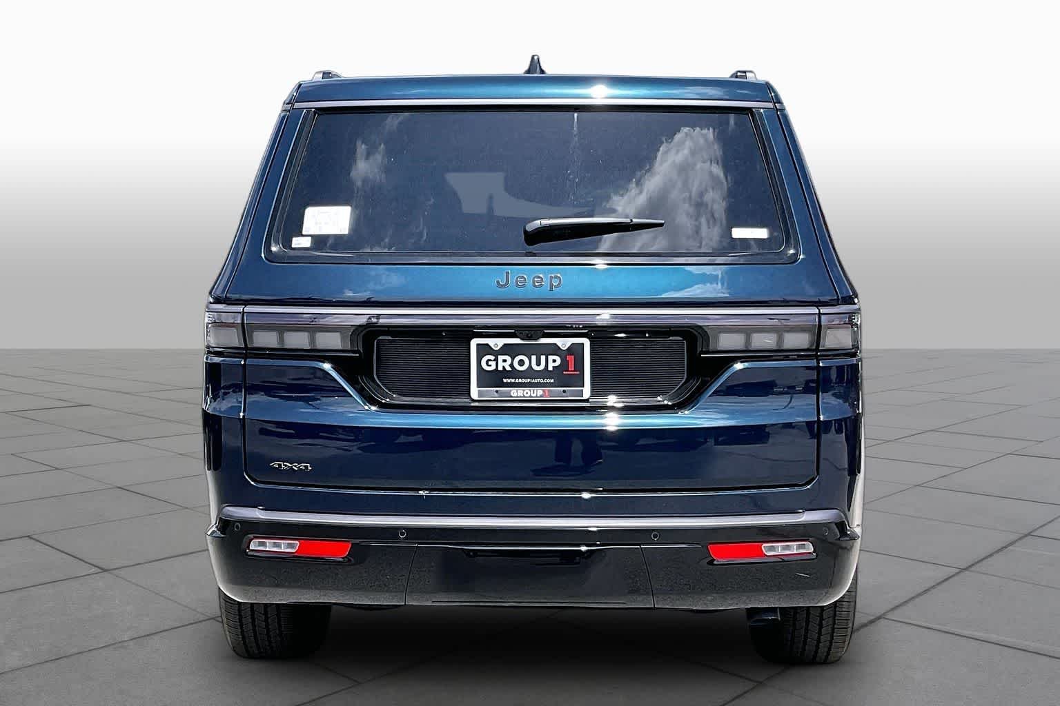 New 2026 Fathom Blue Pearlcoat Jeep Limited Altitude image 4