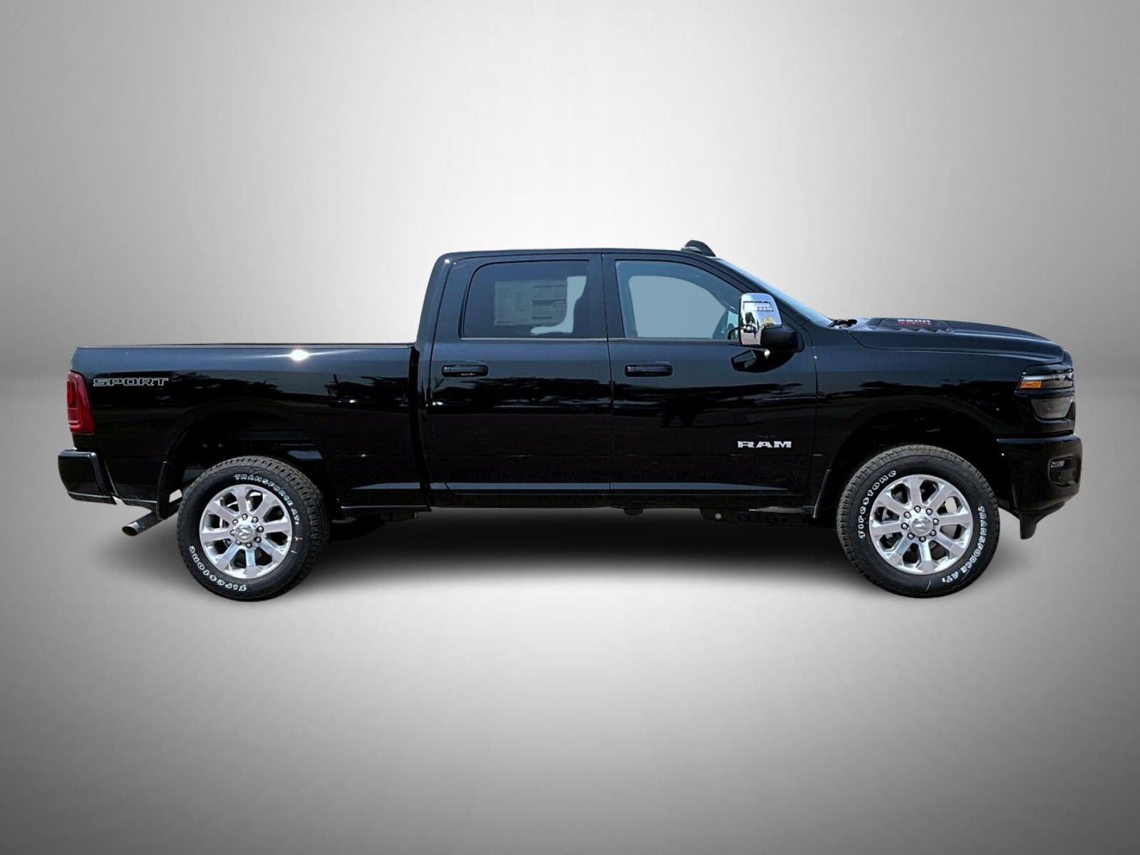 New 2026 Diamond Black Crystal Pearl-Coat Exterior Paint RAM Laramie image 4