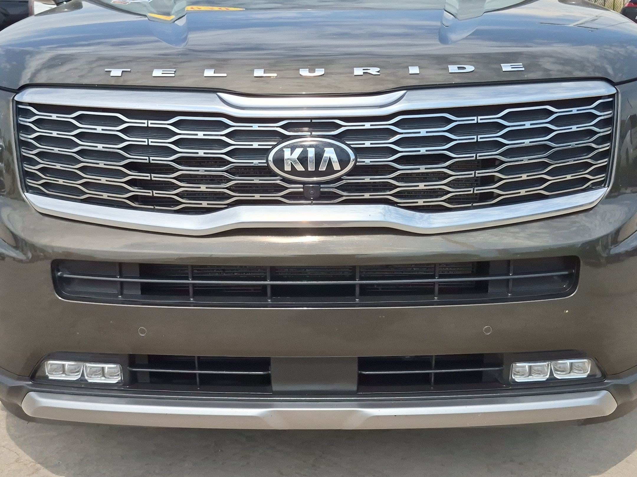 Used 2020 Dark Moss Kia SX image 9