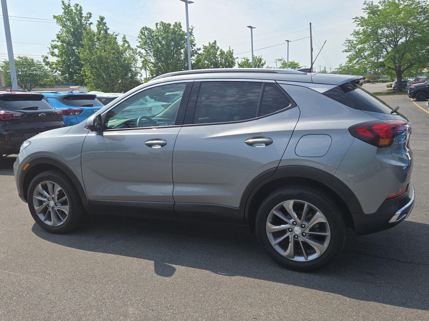 Used 2023 Moonstone Gray Metallic Buick Essence image 3