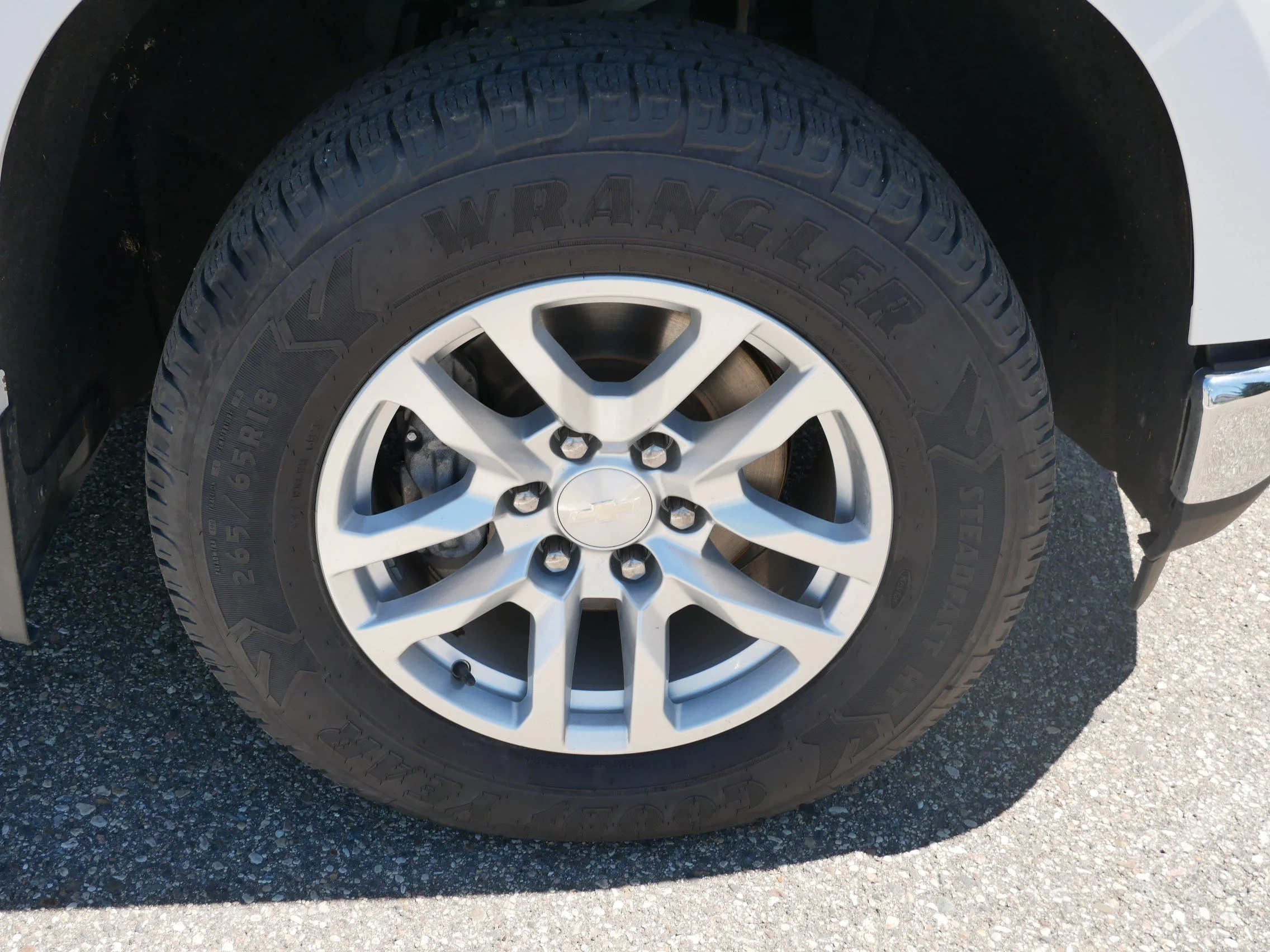 Used 2019 Summit White Chevrolet LT image 15