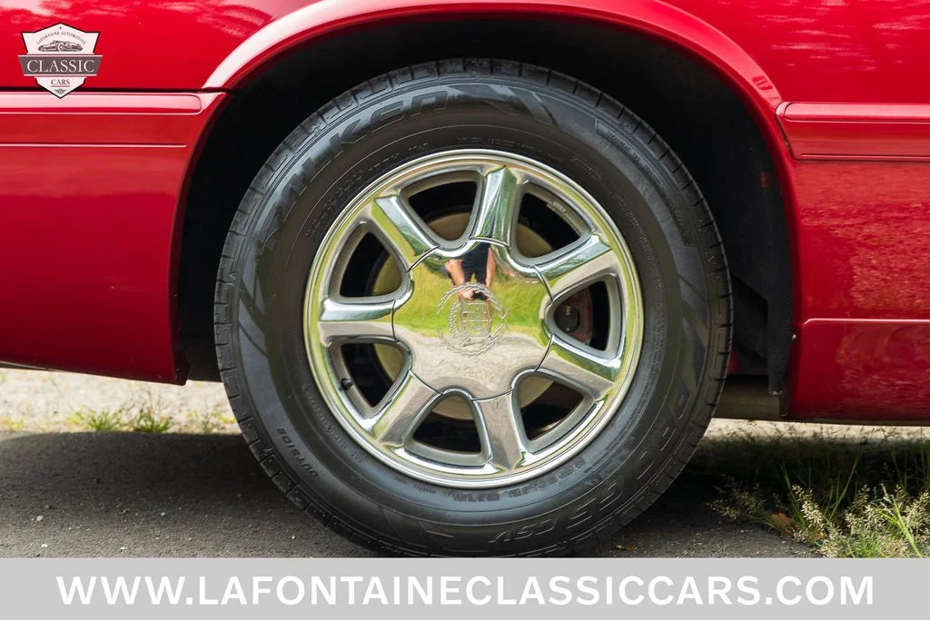 Used 2000 Red Cadillac ETC image 39