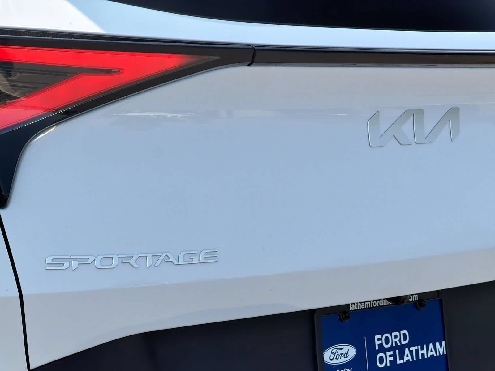Certified Used 2024 Glacial White Pearl Kia EX image 13