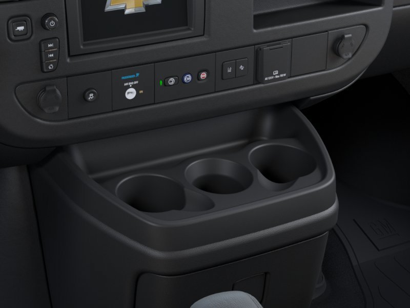 New 2027 Summit White Chevrolet LT image 23