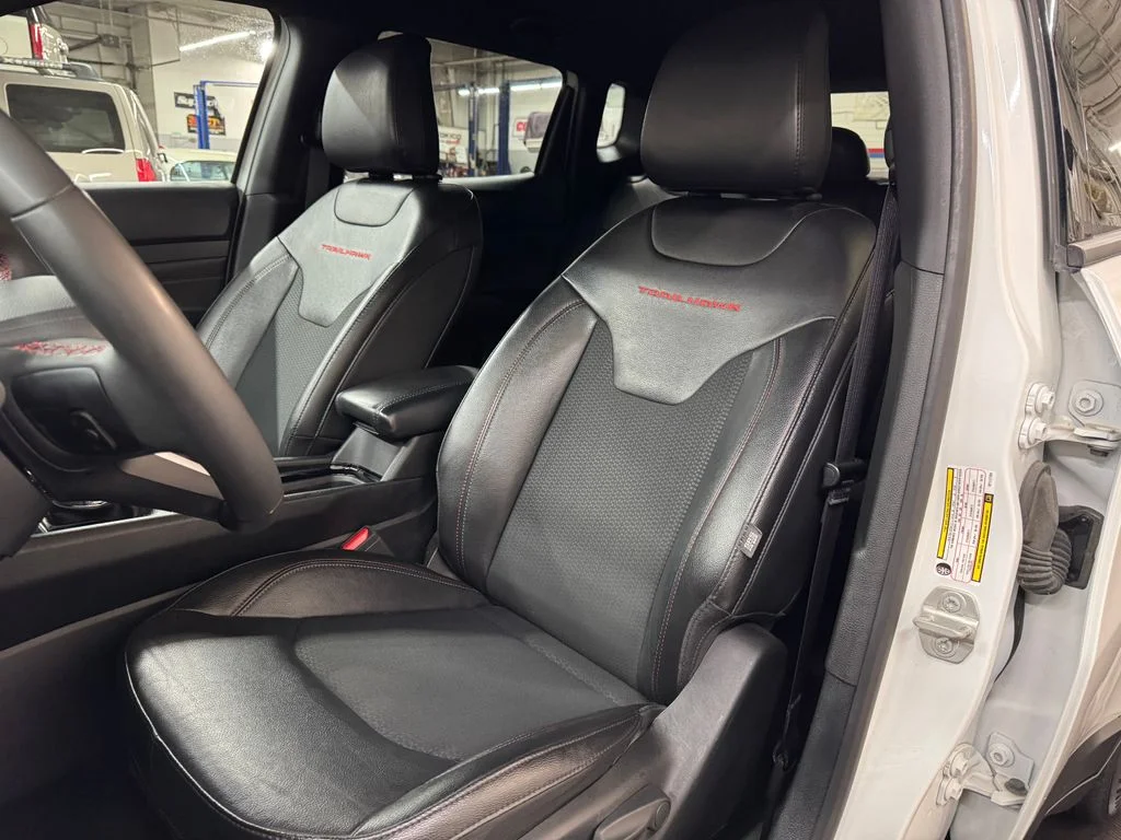 Used 2024 White Jeep Trailhawk image 16