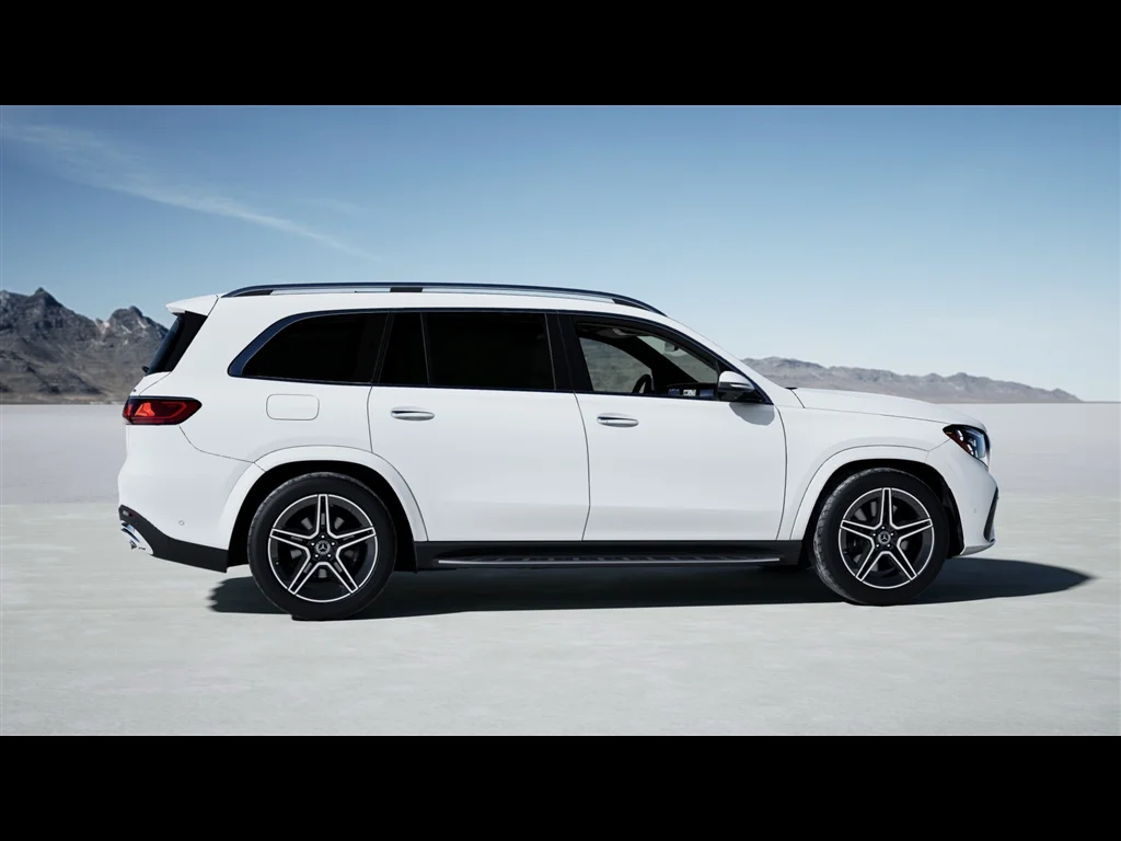 New 2027 Polar White Mercedes-Benz GLS 450 image 12