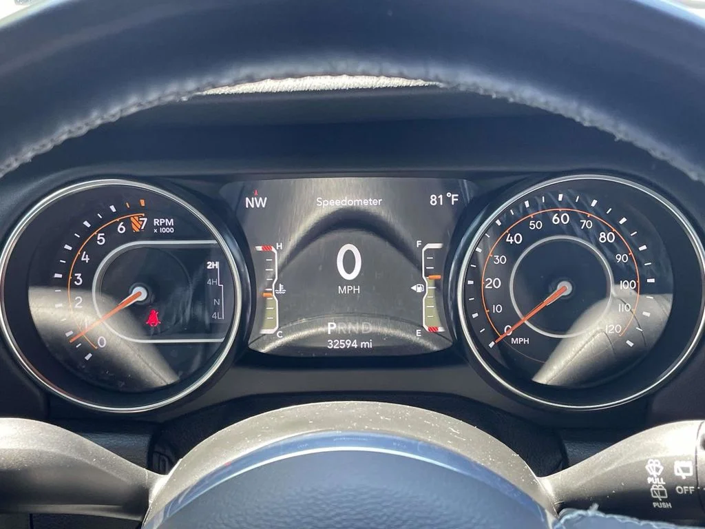 Used 2021 Gray Jeep Unlimited Sahara image 28