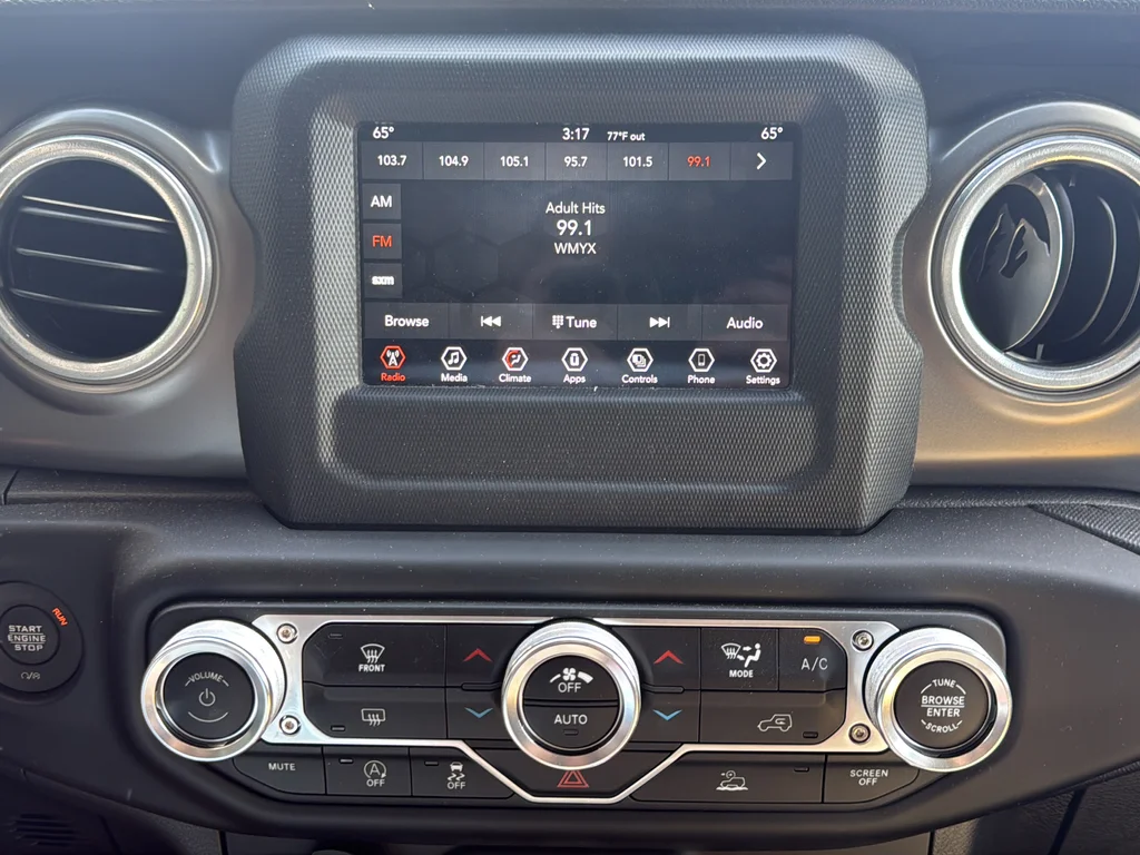 Used 2023 Black Jeep High Tide image 21