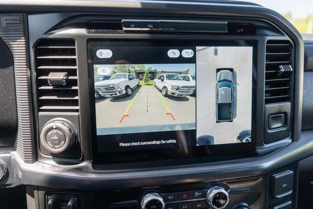 Used 2025 White Ford Tremor image 27