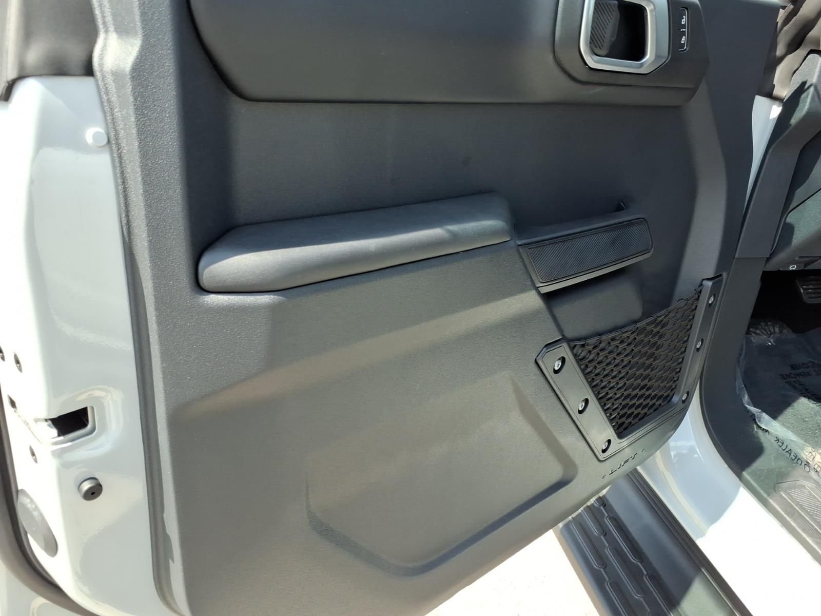 New 2026 Avalanche Gray Ford Outer Banks® image 9