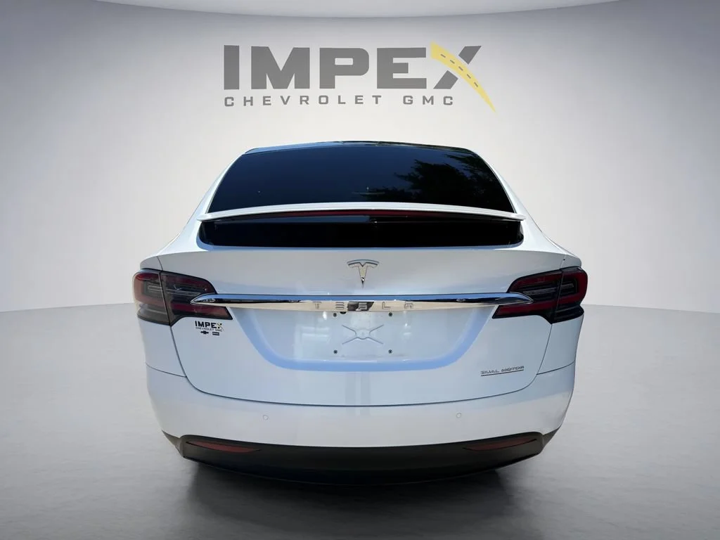 Used 2020  Tesla Performance image 4