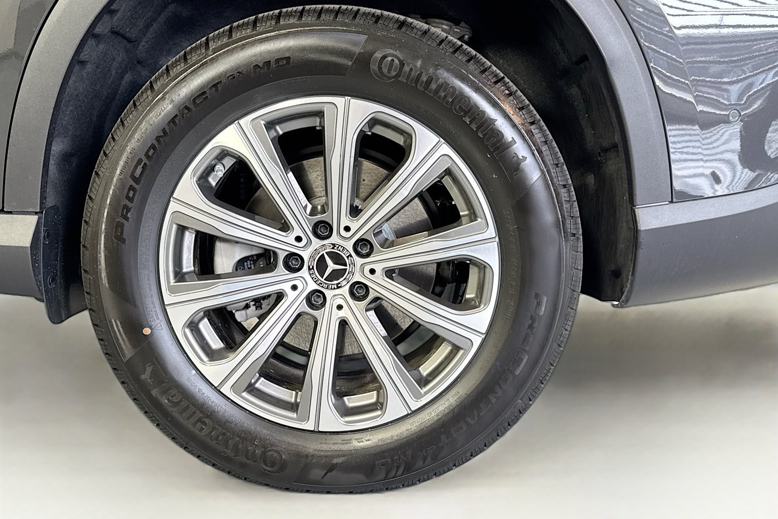 New 2026 Graphite Grey Metallic Mercedes-Benz GLC 300 image 28