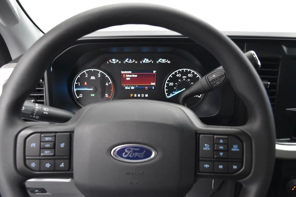 New 2025 Gray Ford XL image 8