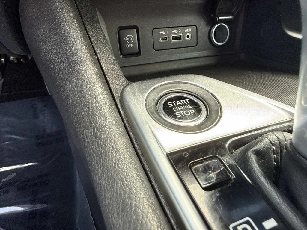 Used 2024 Blue Nissan SV image 30