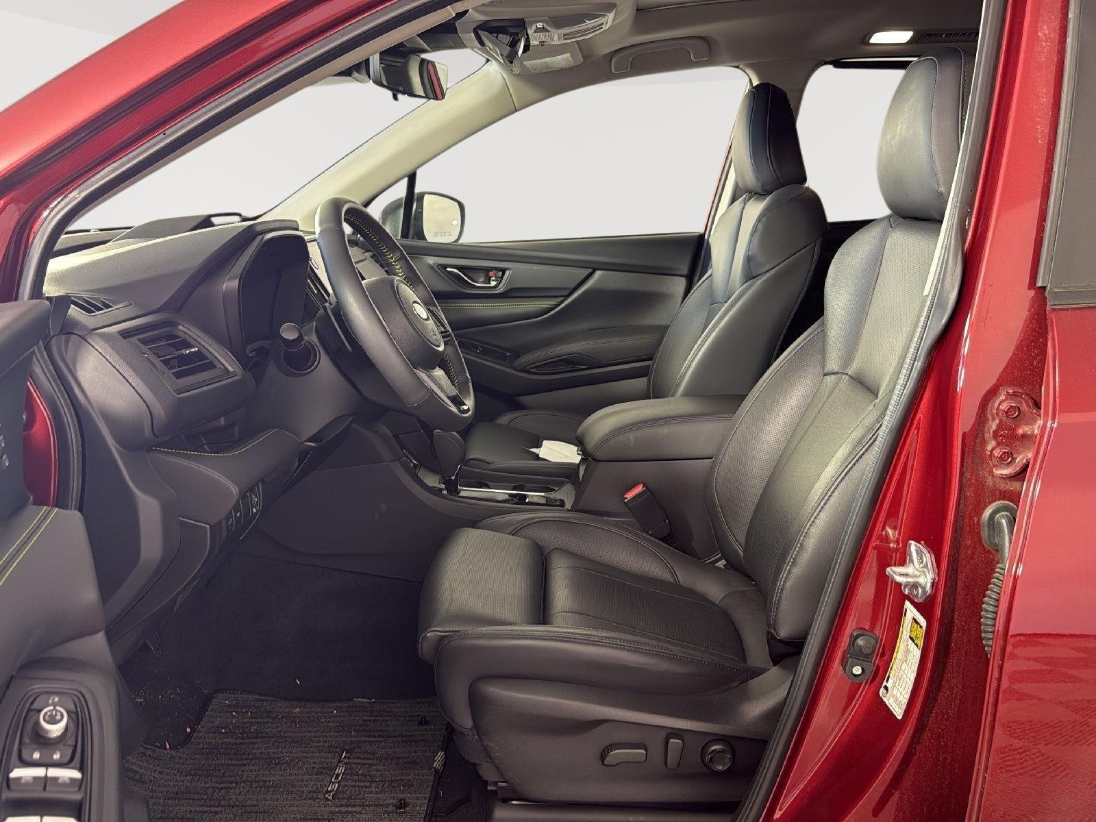 Used 2026 Crimson Red Pearl Subaru Onyx Edition Touring image 5