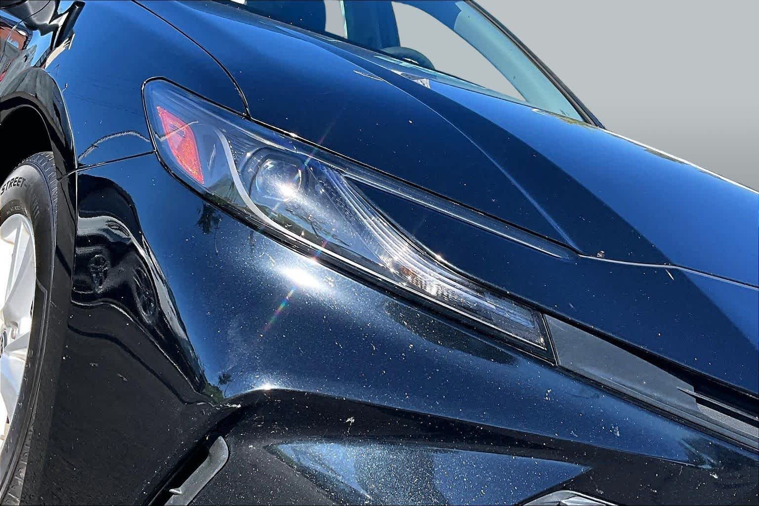 Used 2025 Midnight Black Metallic Toyota LE image 28