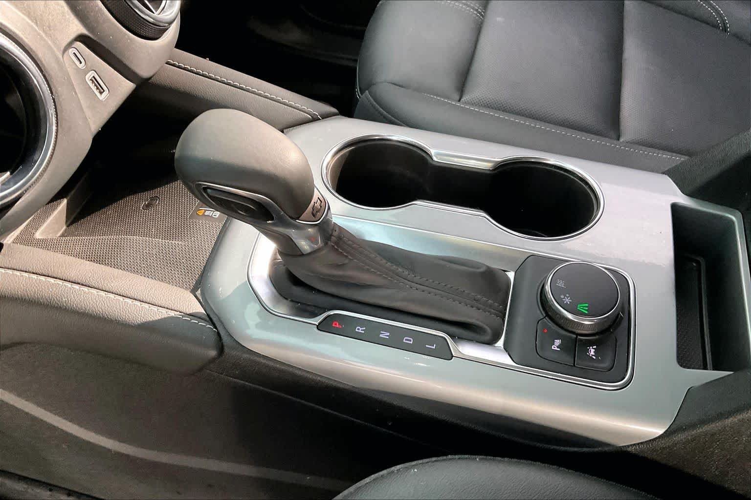 Used 2024 Sterling Gray Metallic Chevrolet LT image 13