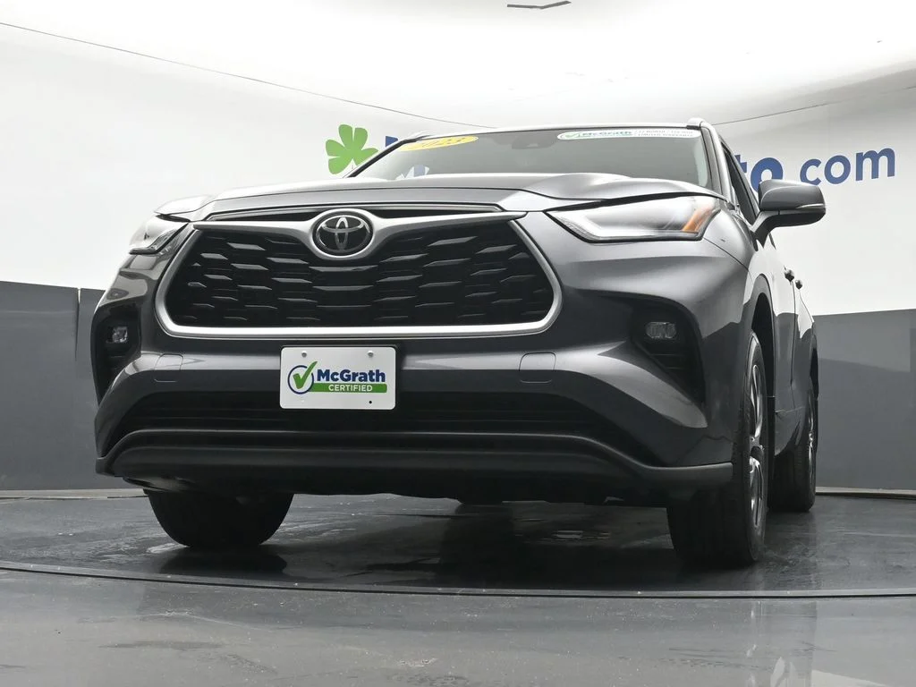 Certified Used 2023 Gray Toyota XLE image 7