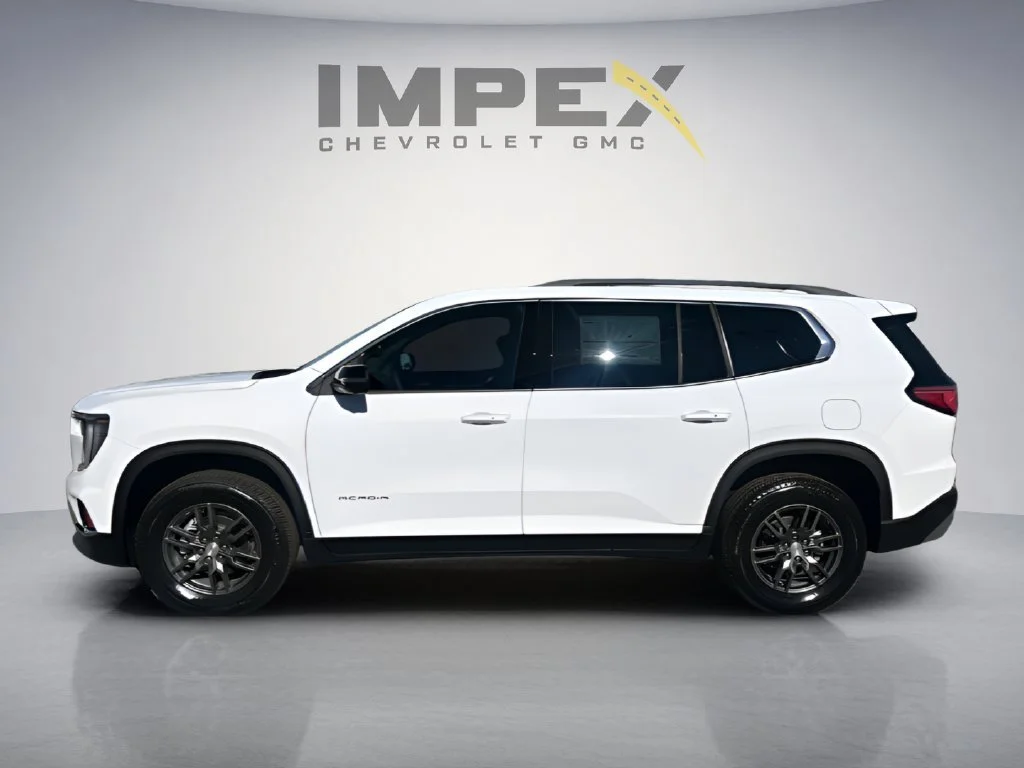 New 2026 Summit White GMC Elevation image 2