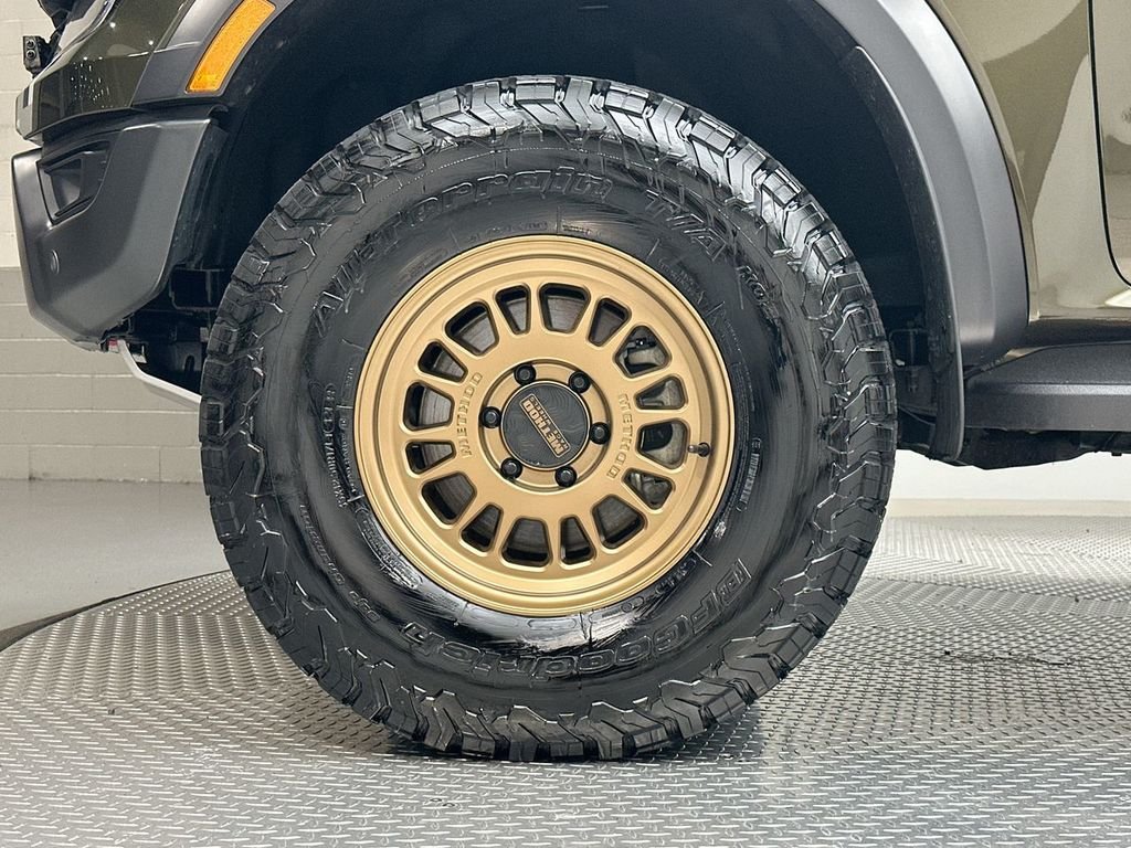 Used 2025 Green Metallic Ford Raptor image 10