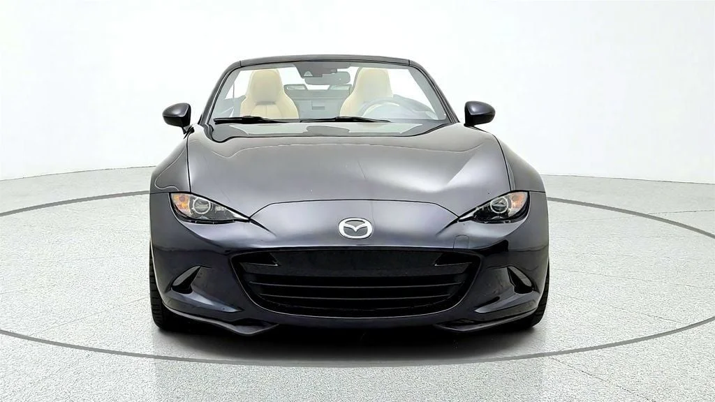 Used 2016 Jet Black Mica Mazda 2dr Convertible Automatic Grand Touring image 2