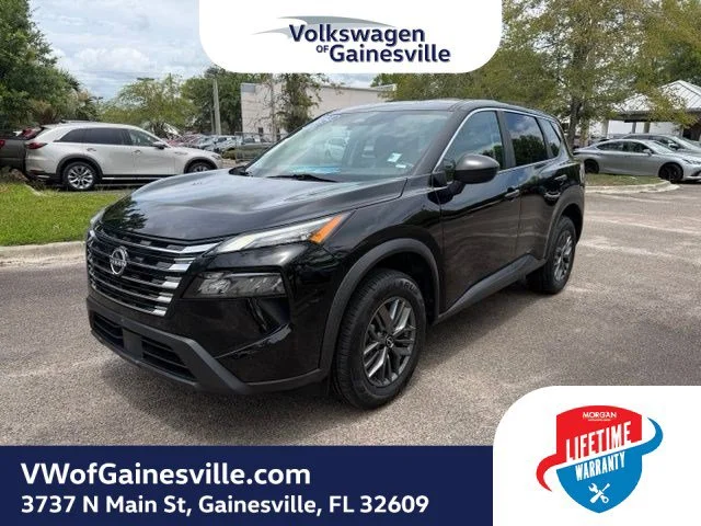 Used 2024 Super Black Nissan S image 3