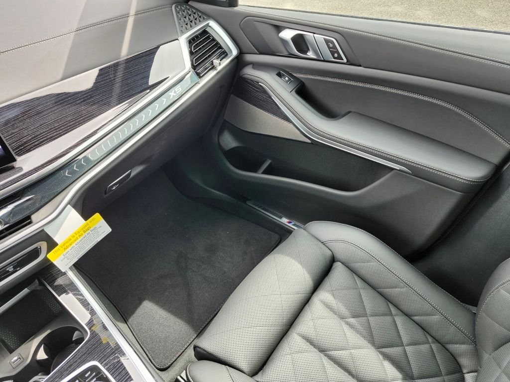 New 2026 Green BMW xDrive40i image 15
