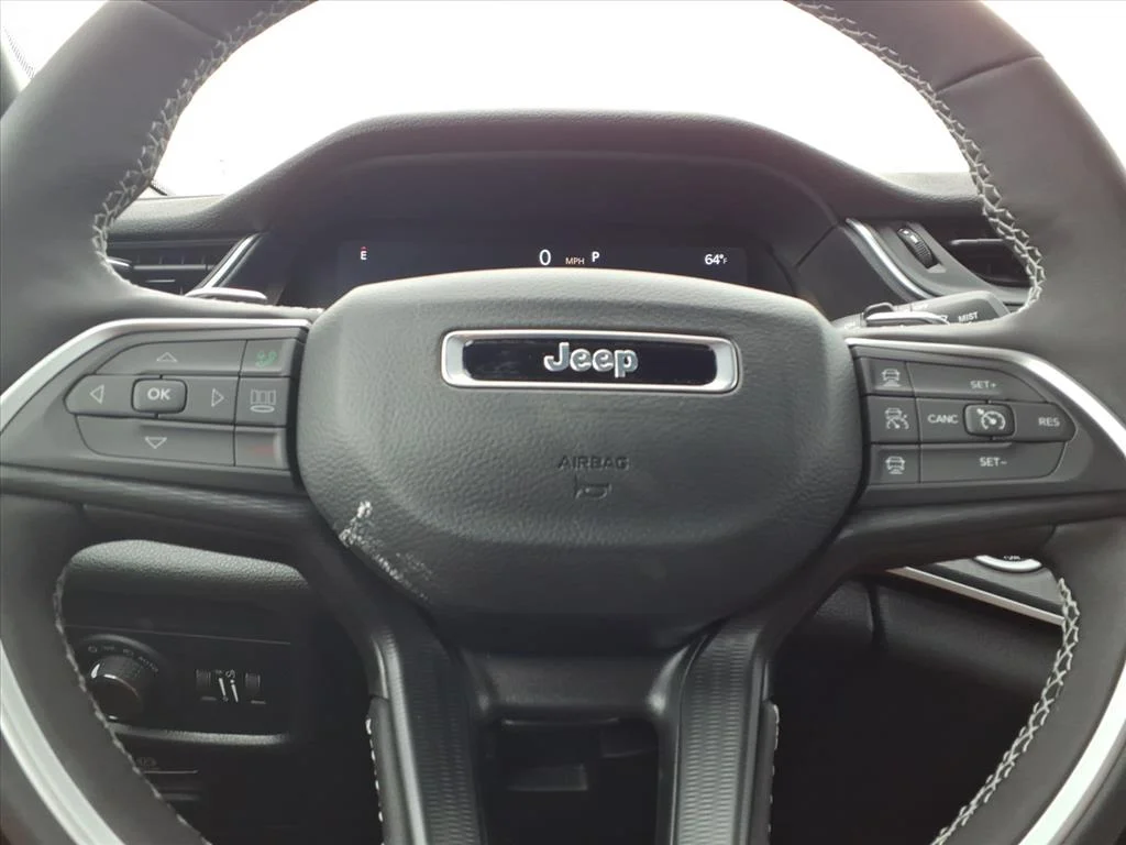 2025 Jeep Grand Cherokee L Laredo - Photo 16