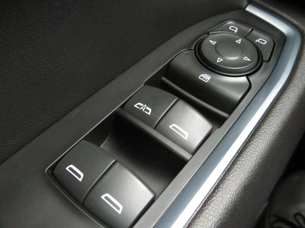 Used 2022 Blue Metallic Chevrolet LT image 28