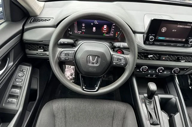 Used 2024 Canyon River Blue Metallic Honda EX image 17