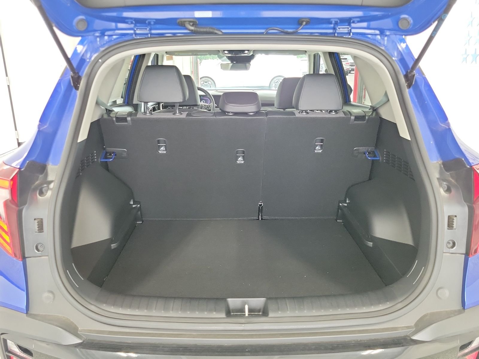 Used 2025 Blue Kia S image 30