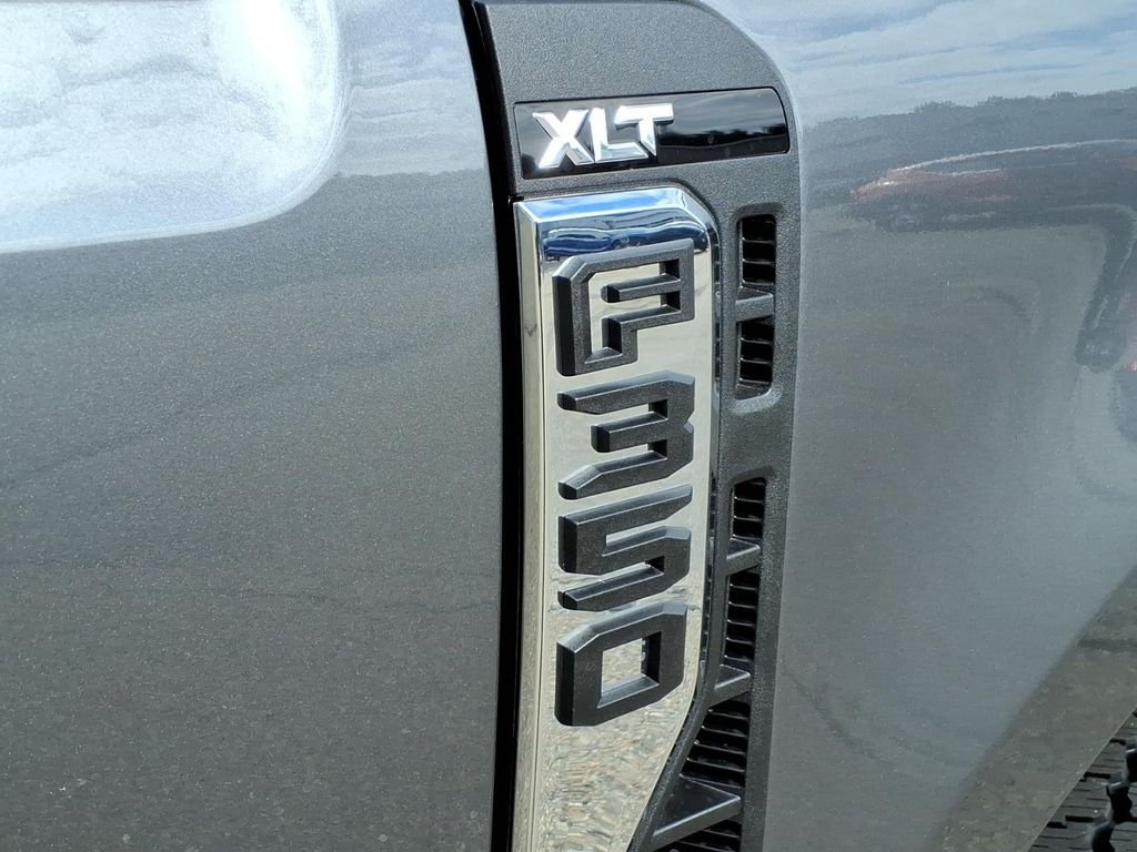 New 2026 Carbonized Gray Metallic Ford F-350® XLT image 13