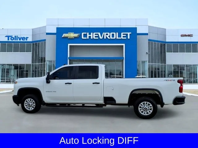 Used 2025 Summit White Chevrolet Custom image 3